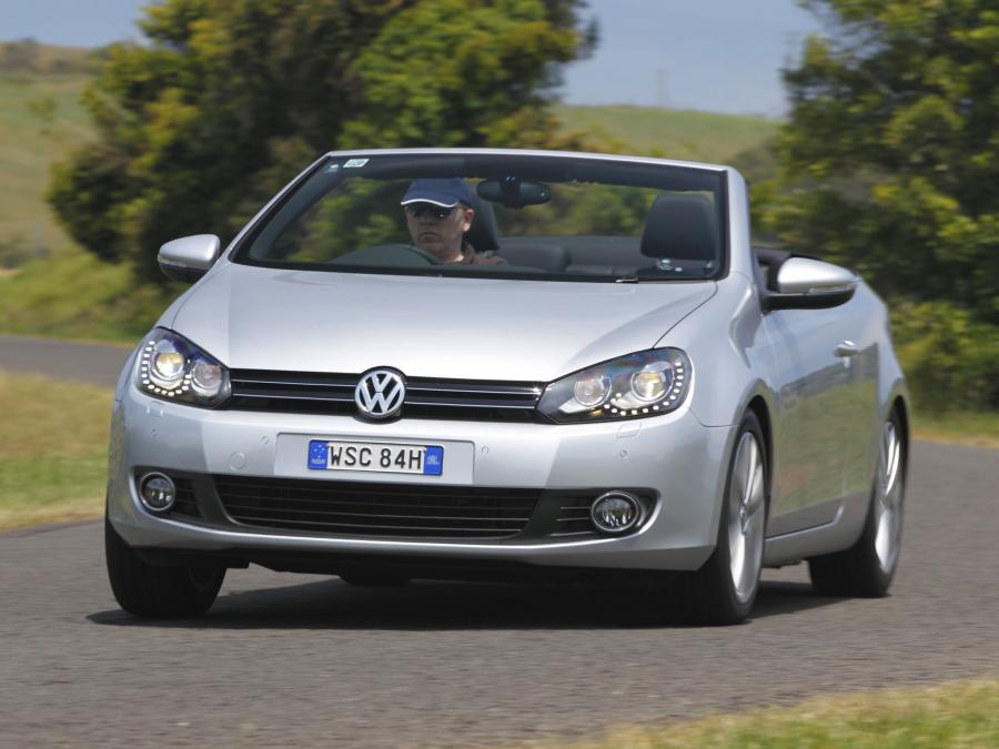  Volkswagen Golf Cabrio 2011 года  (AU) (фото 8 из 15)